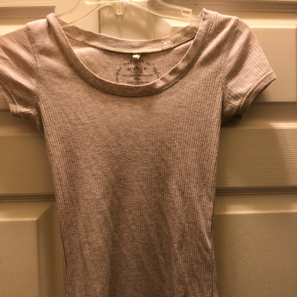 Medium beige t shirt